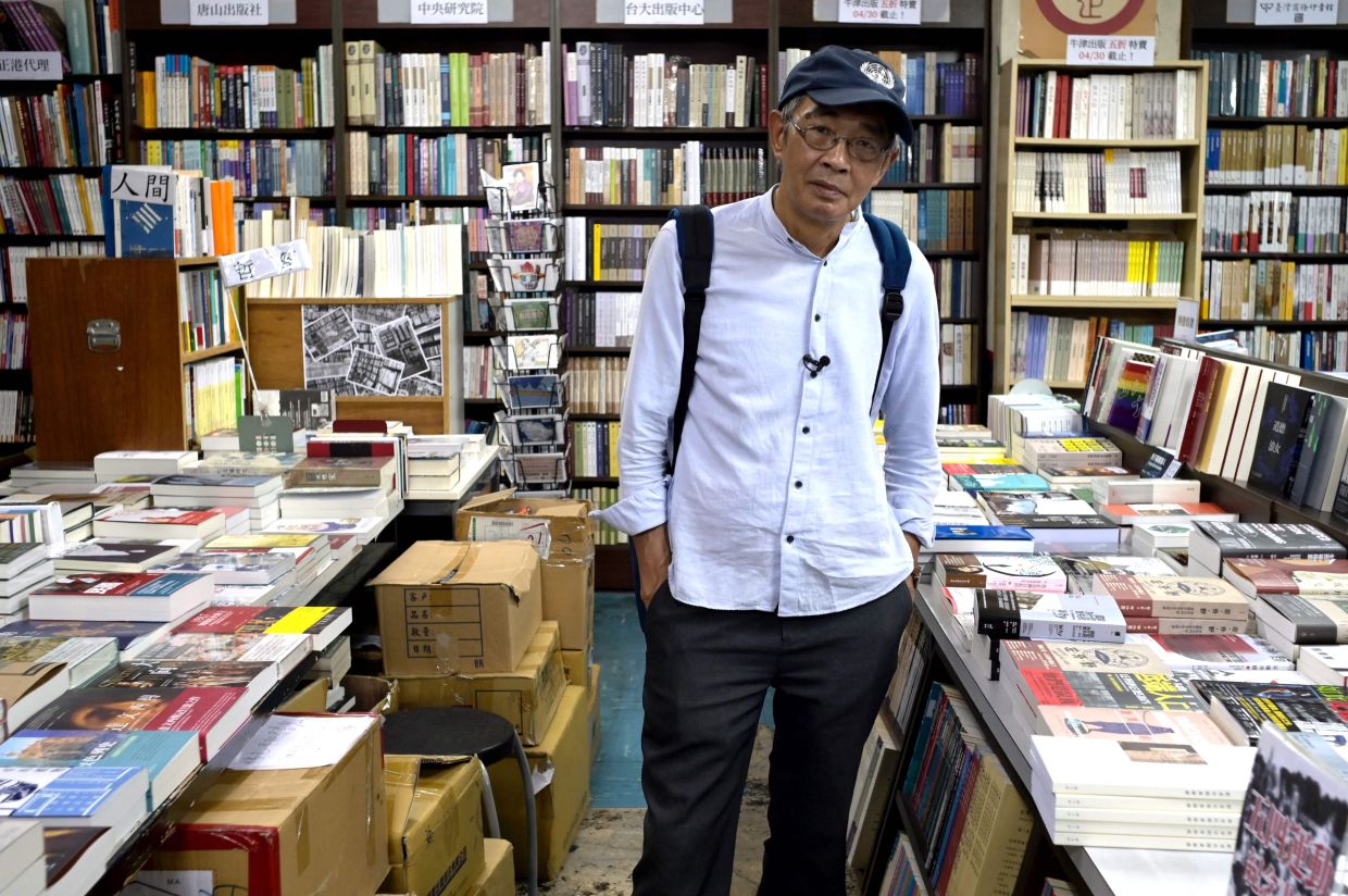 Hong Kong bookseller Lam Wing-kee, symbol of freedom struggle, dies in Taiwan aged 70