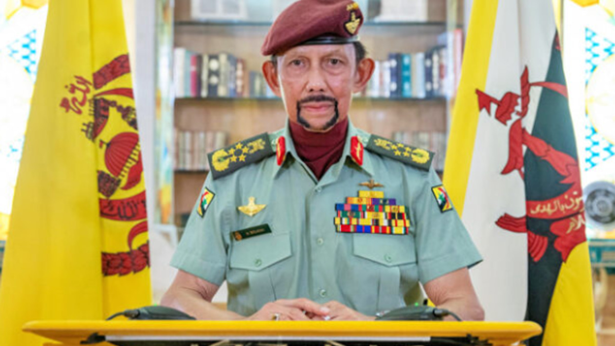 Brunei Sultan urges nation to balance material progress with spiritual devotion as Islamic year 1448 Hijrah begins