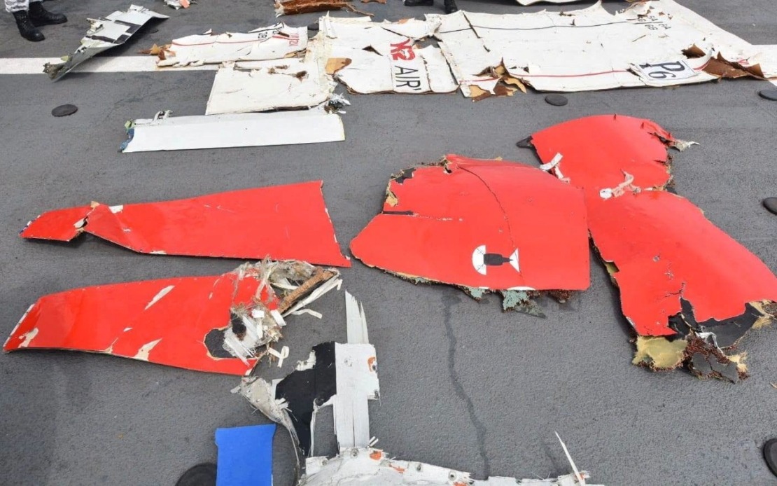 Pakistani Navy Recovers Boeing 737 Wreckage in Arabian Sea; Five-Member Crew Still Missing
