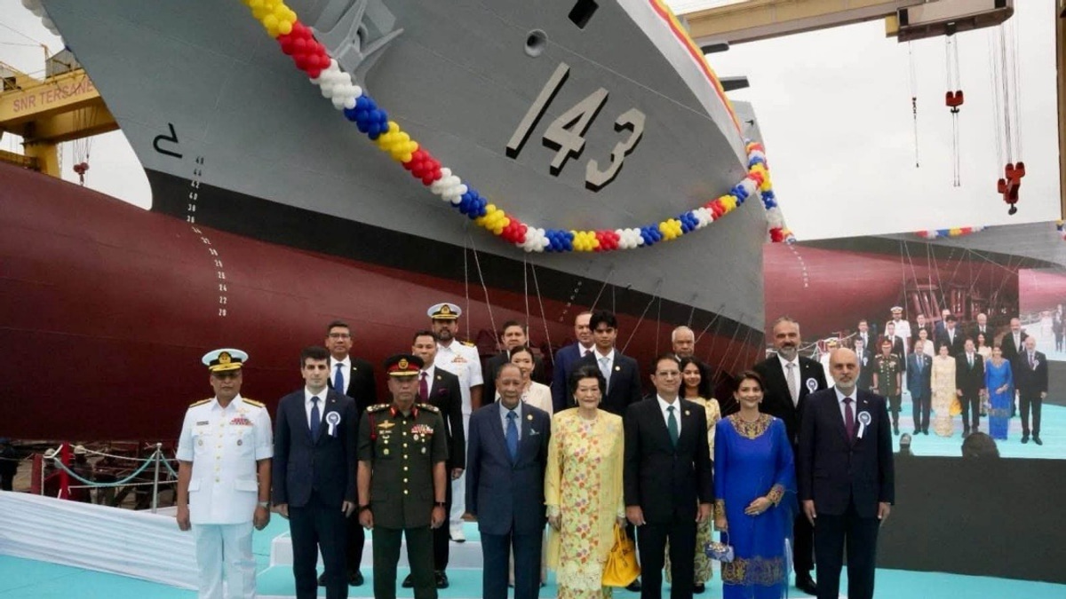 Malaysia's Navy Needs Modern Warships to Navigate Evolving Maritime Threats, Says Defence Minister