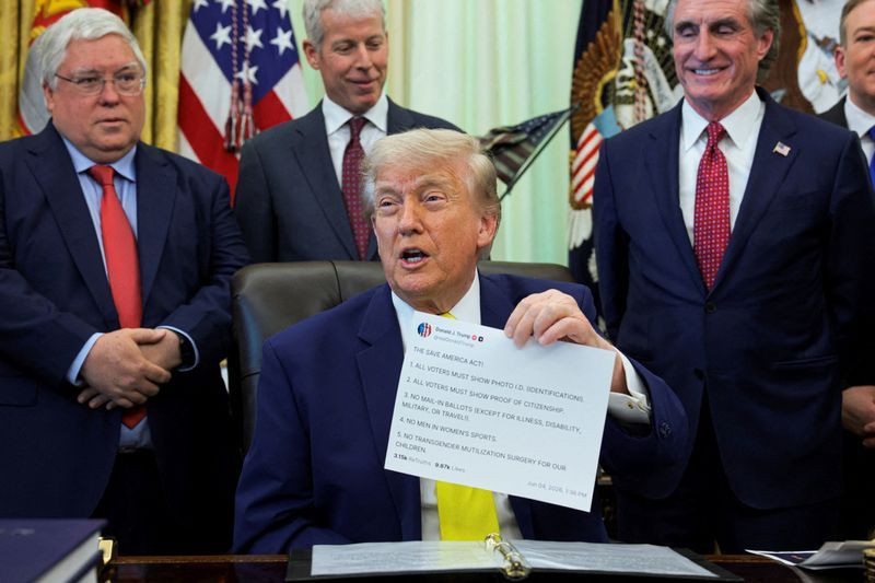 Trump Sued Over Premium Early-Access Service to Truth Social Posts