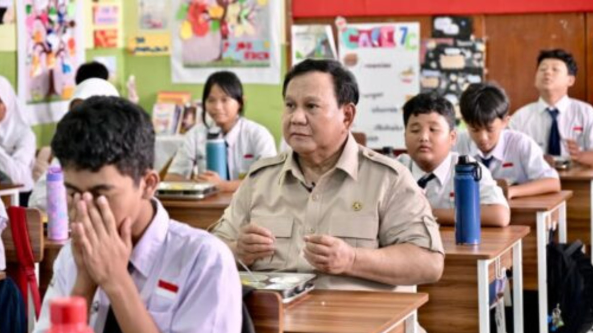 Indonesia's Free Meal Scheme Under Fire as Rights Group Flags Implementation Crisis
