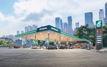 Petronas Fuel Supply Assured Until September Amid Global Energy Tensions