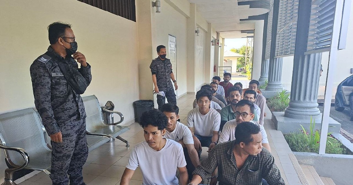 14 Foreign Nationals Face Court Over Illegal Entry and Visa Violations in Kelantan
