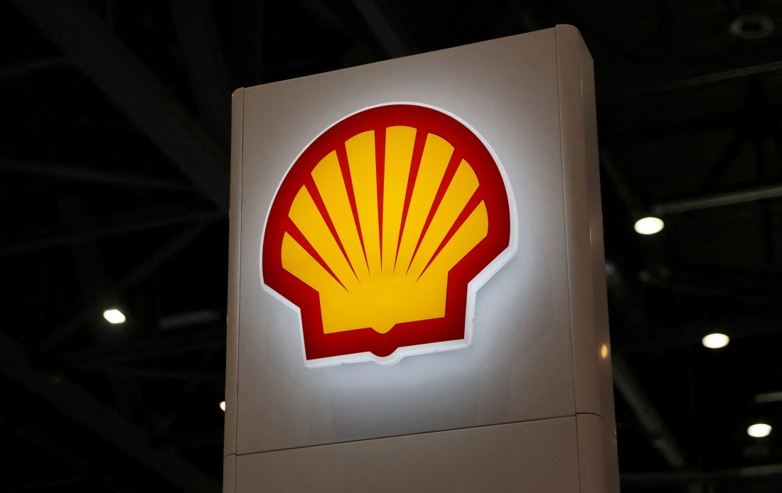 Shell's First-Half Profits Jump 70% as Oil Traders Capitalise on Market Turmoil