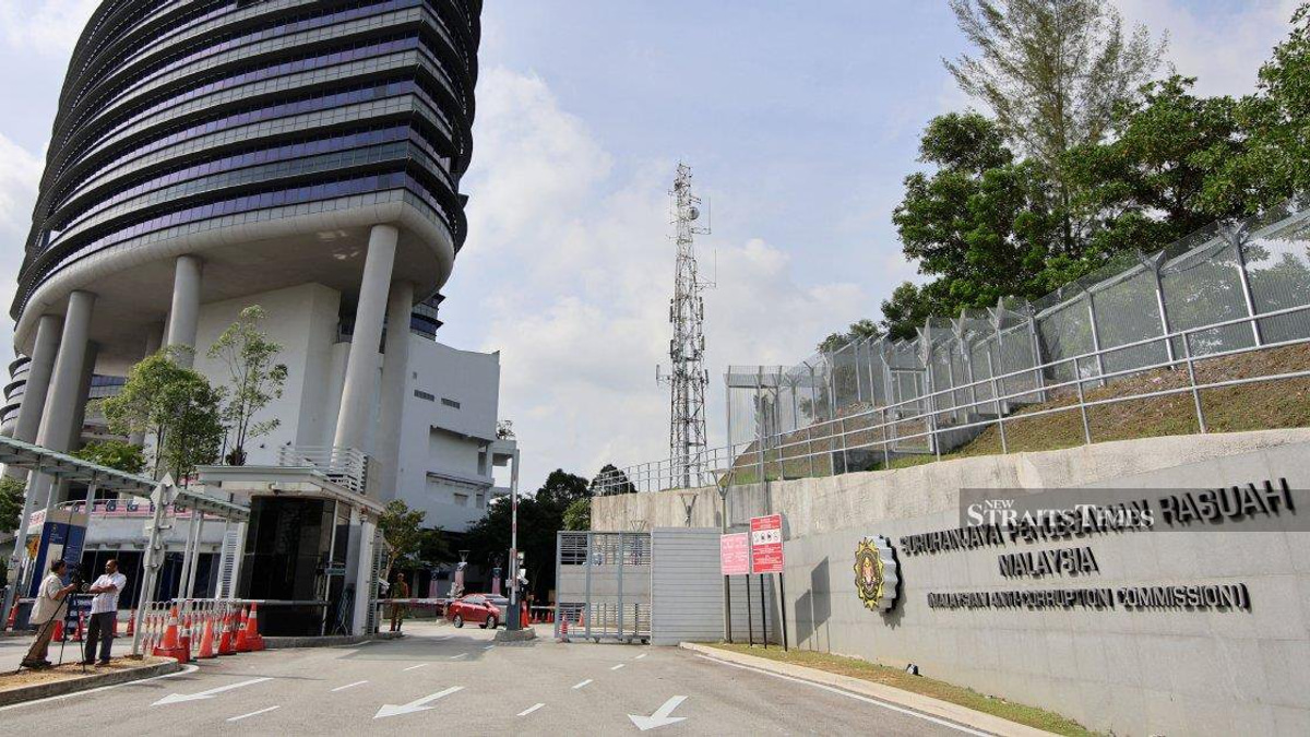 Whistleblower safeguards critical to Malaysia's anti-corruption drive, MACC warns