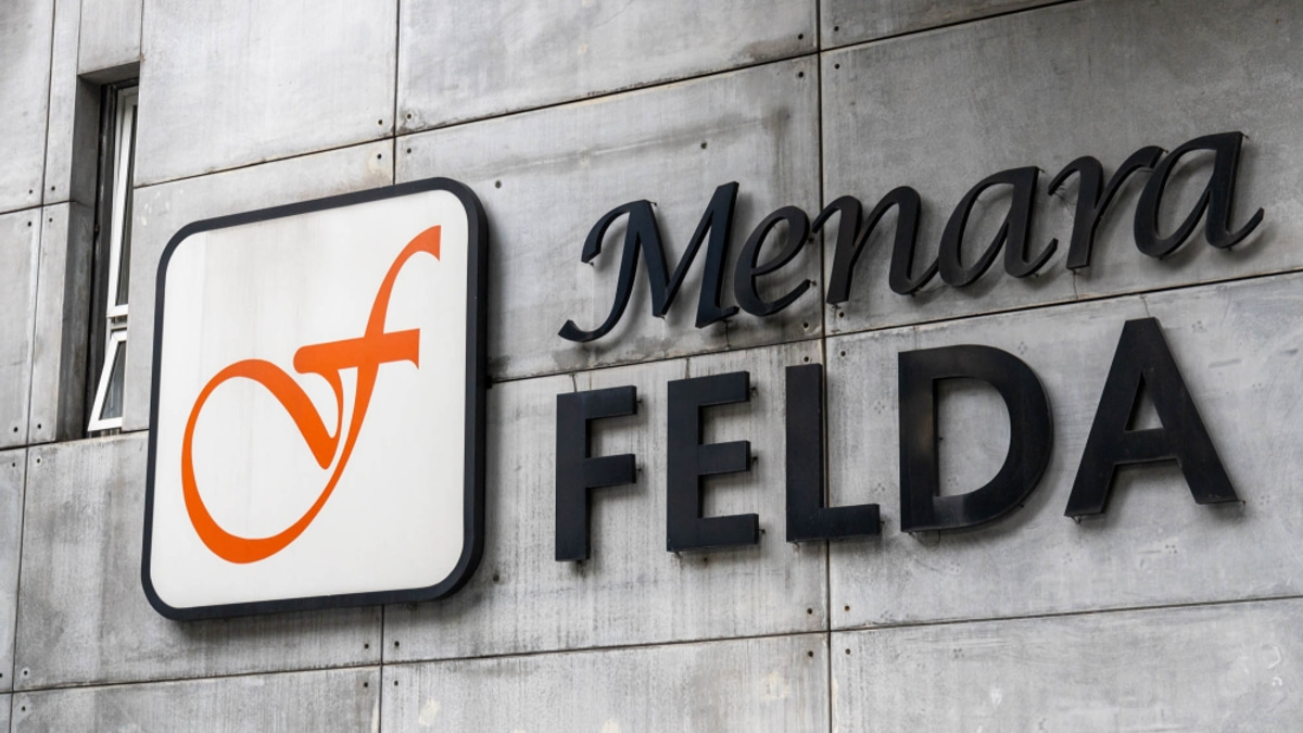 Anwar highlights Felda's RM10 billion debt crisis stemming from mismanagement and political meddling