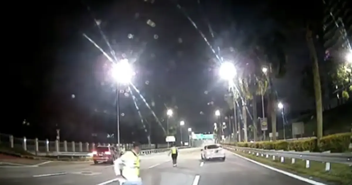 Young Driver Arrested After Breaching Police Roadblock in High-Tension Incident
