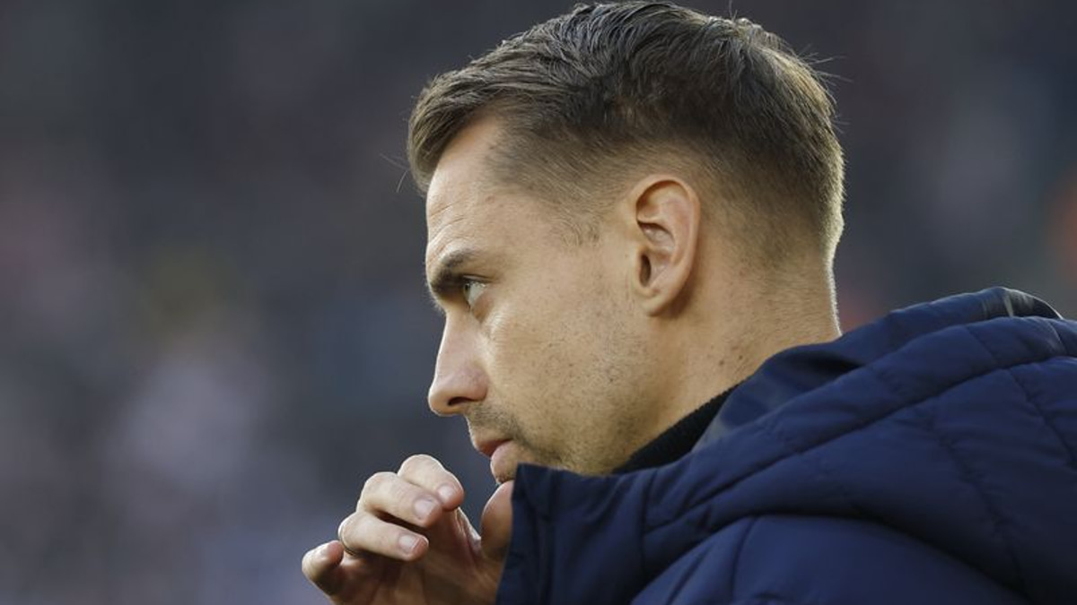 Southampton Manager Tonda Eckert Faces FA Misconduct Charge Over Spygate Scandal