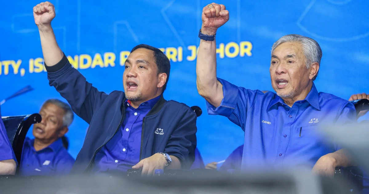 Zahid Keeps Door Open to BN-PAS-Wawasan Coalition Talks Ahead of Johor Election