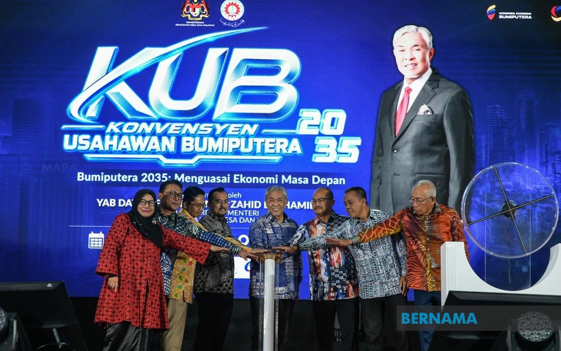Bumiputera Entrepreneurs Must Shift Focus to Ownership and Scale, Says Ahmad Zahid