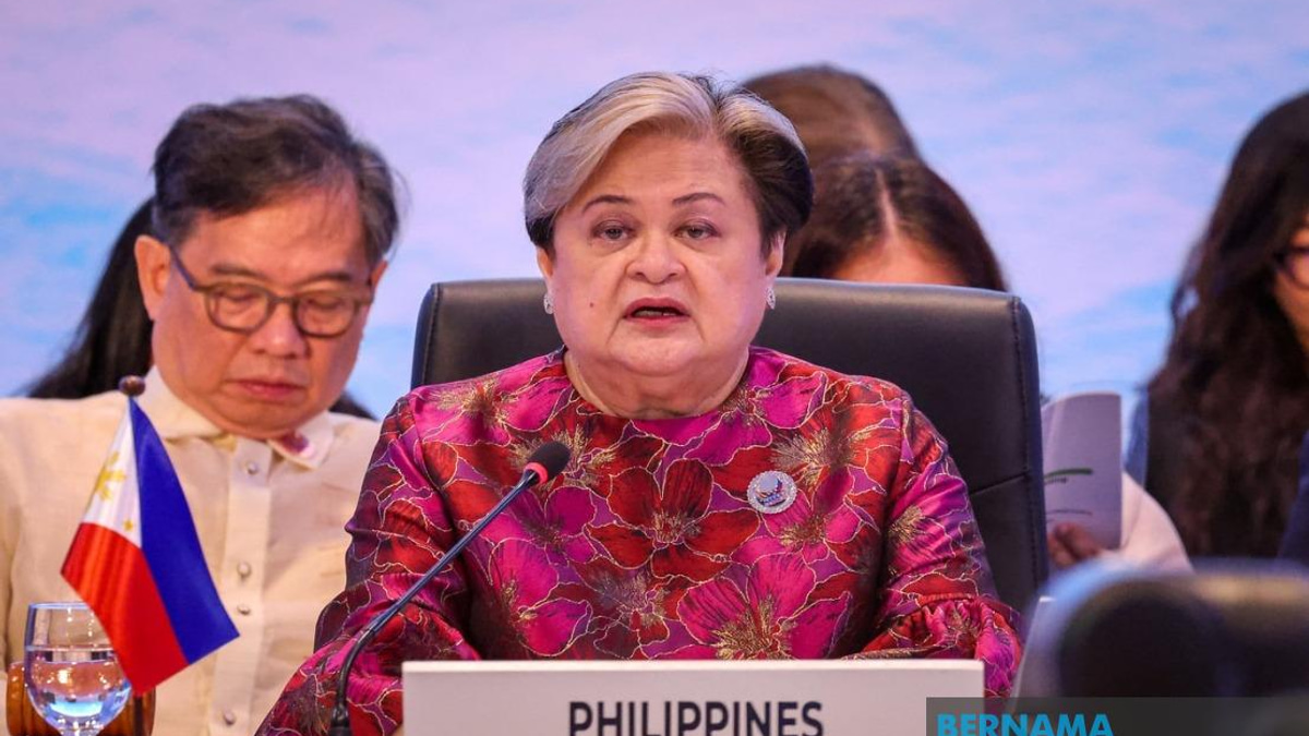 Myanmar's Return to ASEAN Fold Remains Distant, Says Philippine Foreign Secretary