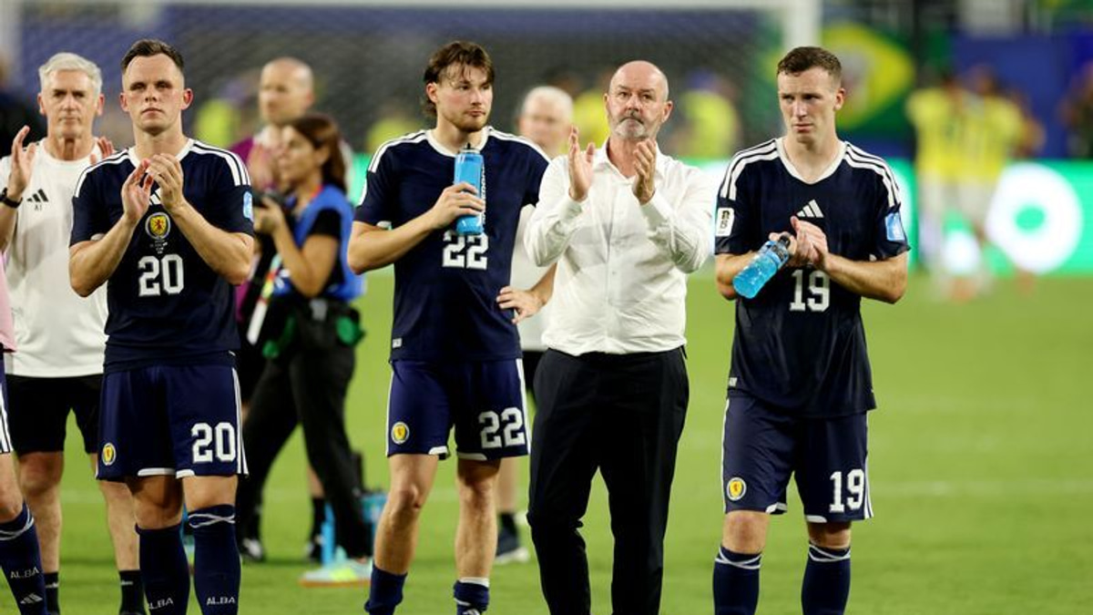 Scotland's World Cup Dream Ends in Brazil Rout; Clarke Blames Self-Inflicted Errors