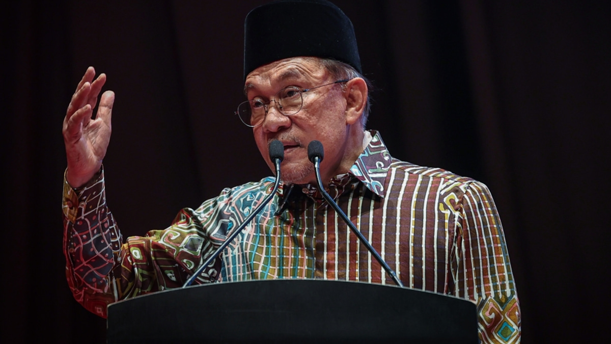 PM Anwar Cautions Against Unchecked Technological Advancement Without Ethical Foundation