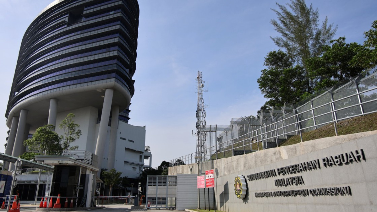 Alam Maritim CEO freed after MACC remand