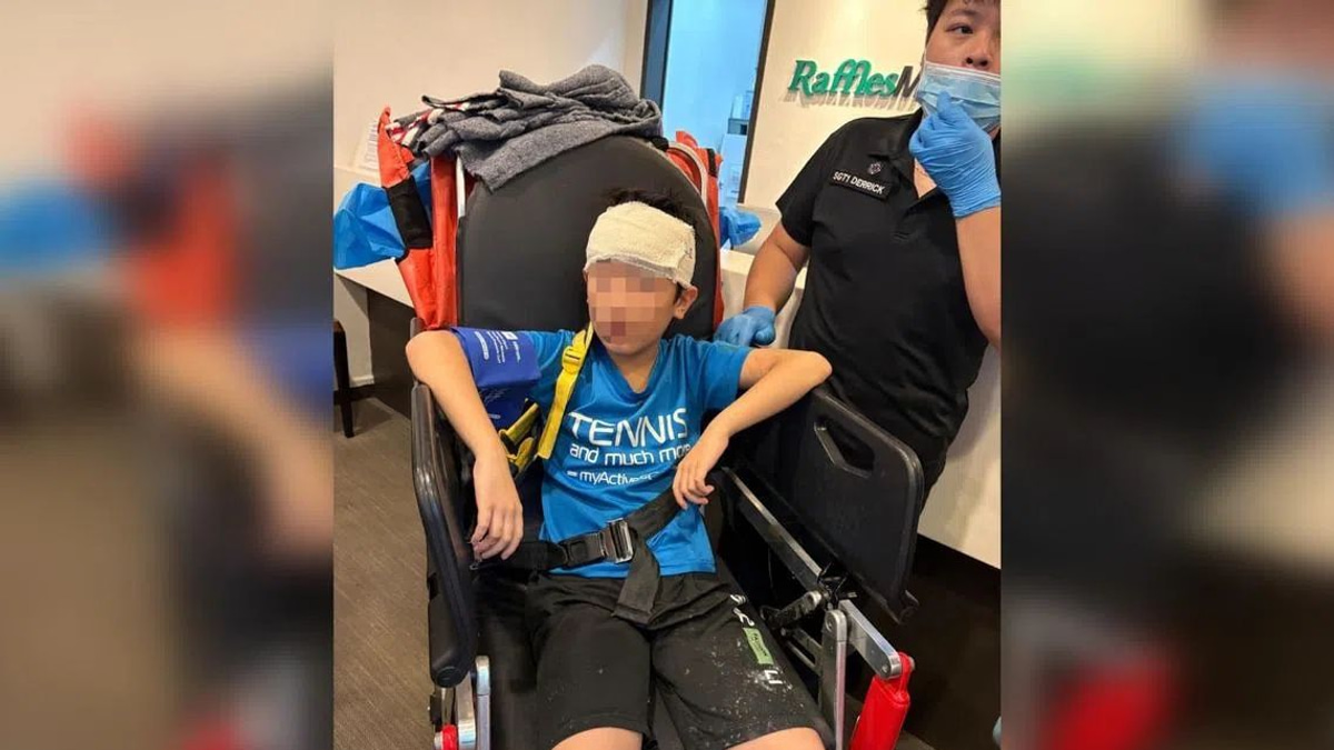 Young Boy Hospitalised After Signboard Collapse at Singapore Foodcourt