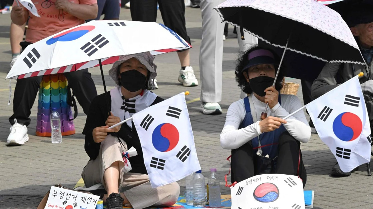 South Korea Opens Inquiry Into Election Commission Over Ballot Shortages During June Local Polls