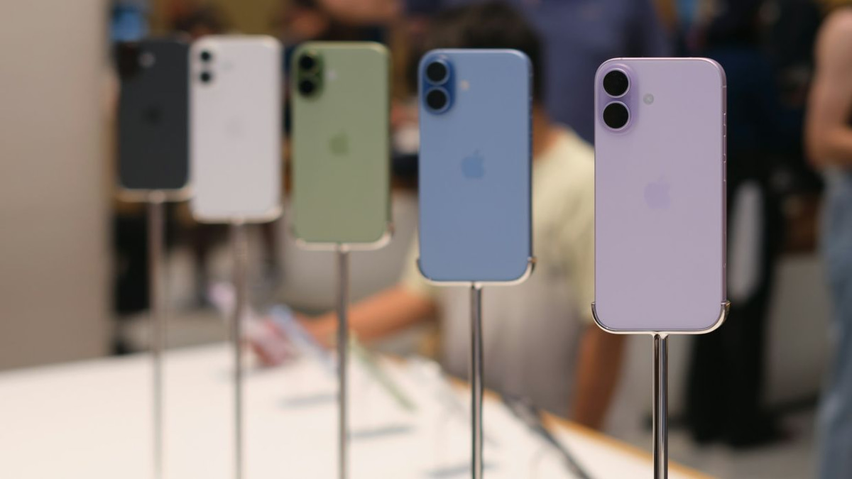 Apple's Legal Salvo Against OpenAI Could Reshape the Battle for Hardware Dominance