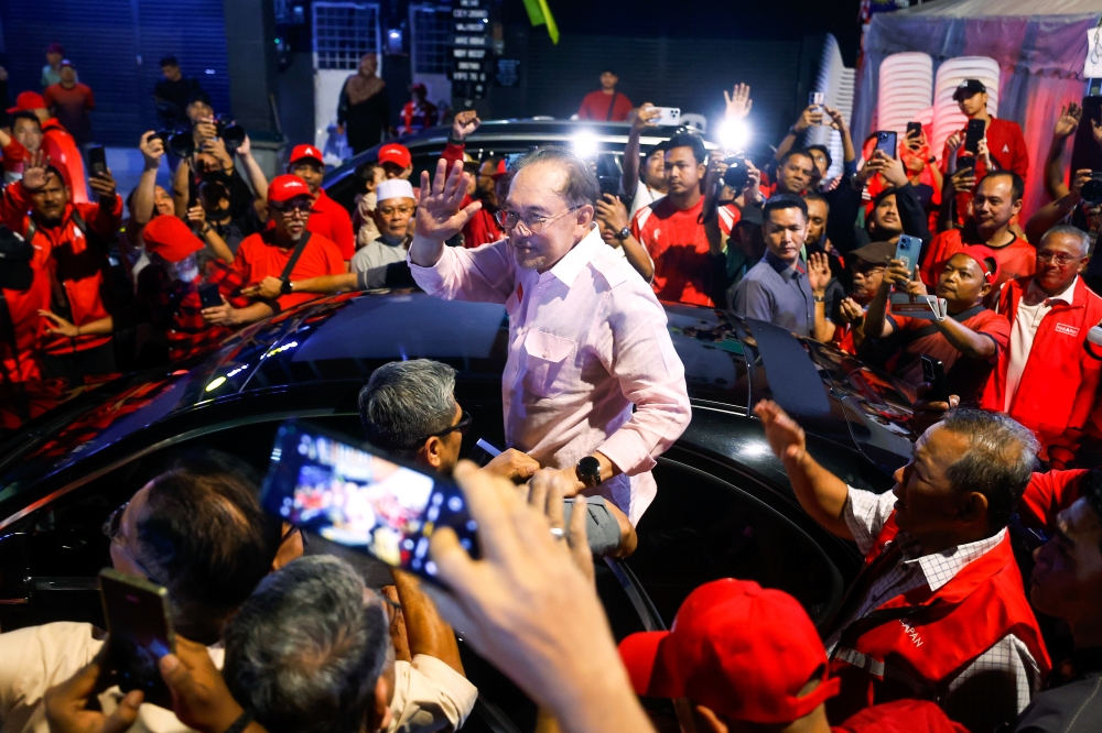 Unity Government Stable Despite Pressures, Anwar Assures on Economic Outlook
