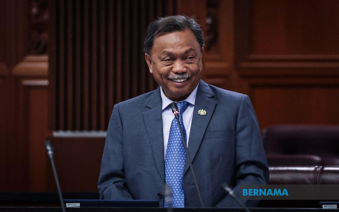 Deputy Science Minister Yusof Apdal Dismisses Resignation Claims as Malicious Falsehood