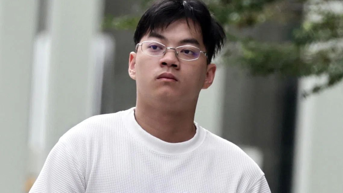 S$9,000 fine imposed on ex-PR who skipped national service and fled Singapore