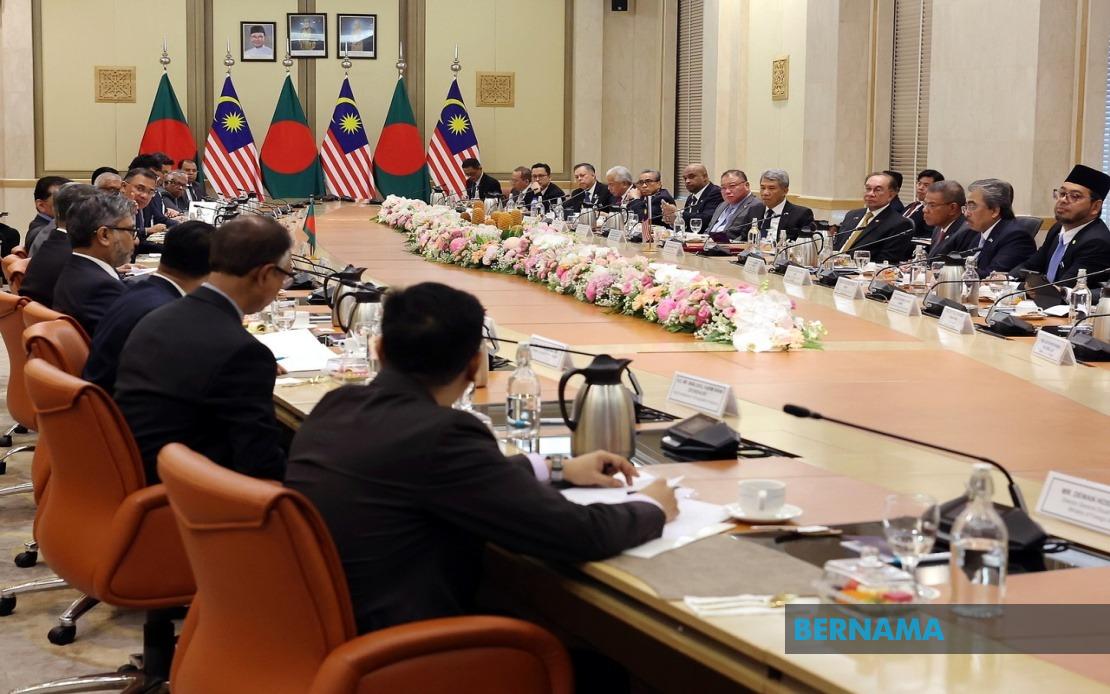 Malaysia and Bangladesh Set Sights on AI, Energy and Semiconductors Collaboration