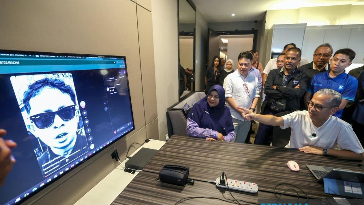 Communications Minister Praises Bernama's Johor Election Coverage Operations