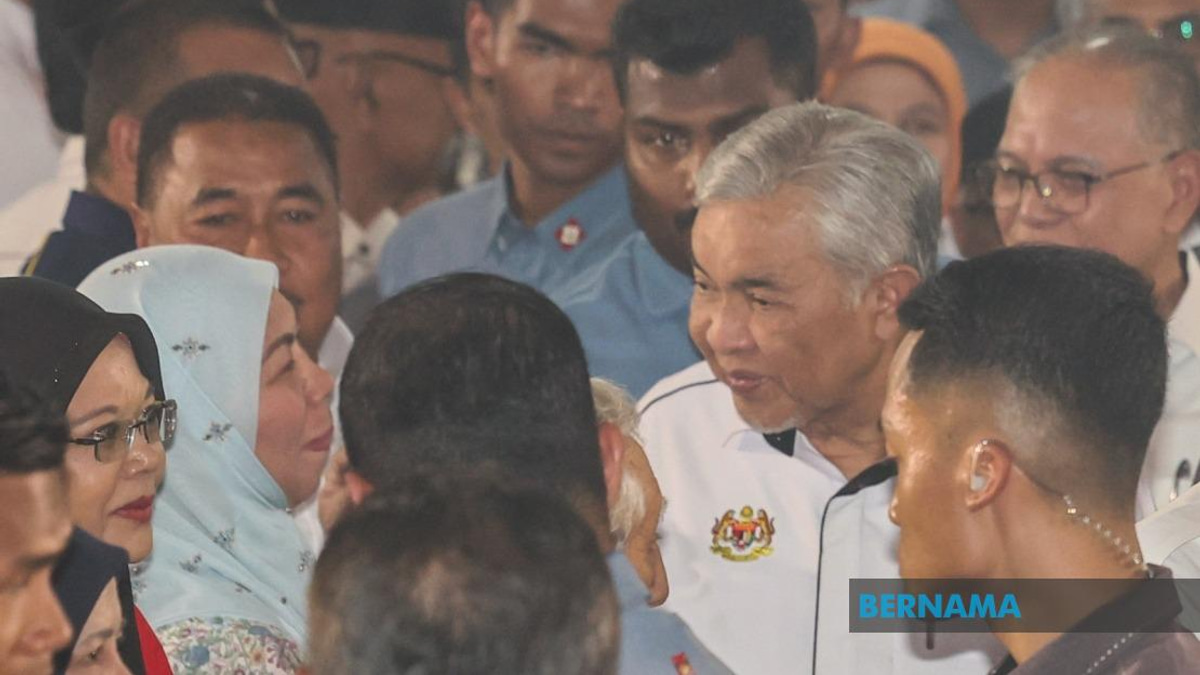 DPM Zahid Honours Seven Decades of FELDA Settler Contributions