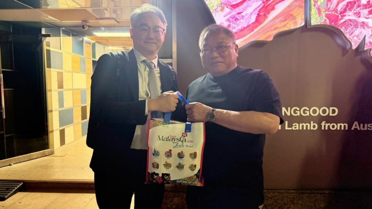 MM2H Agents Must Follow Local Laws When Promoting Overseas, Says Tiong
