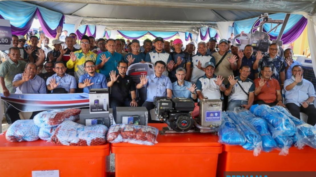 Government Invests RM10 Million in Fishermen Housing, Pivots Sector Toward Aquaculture