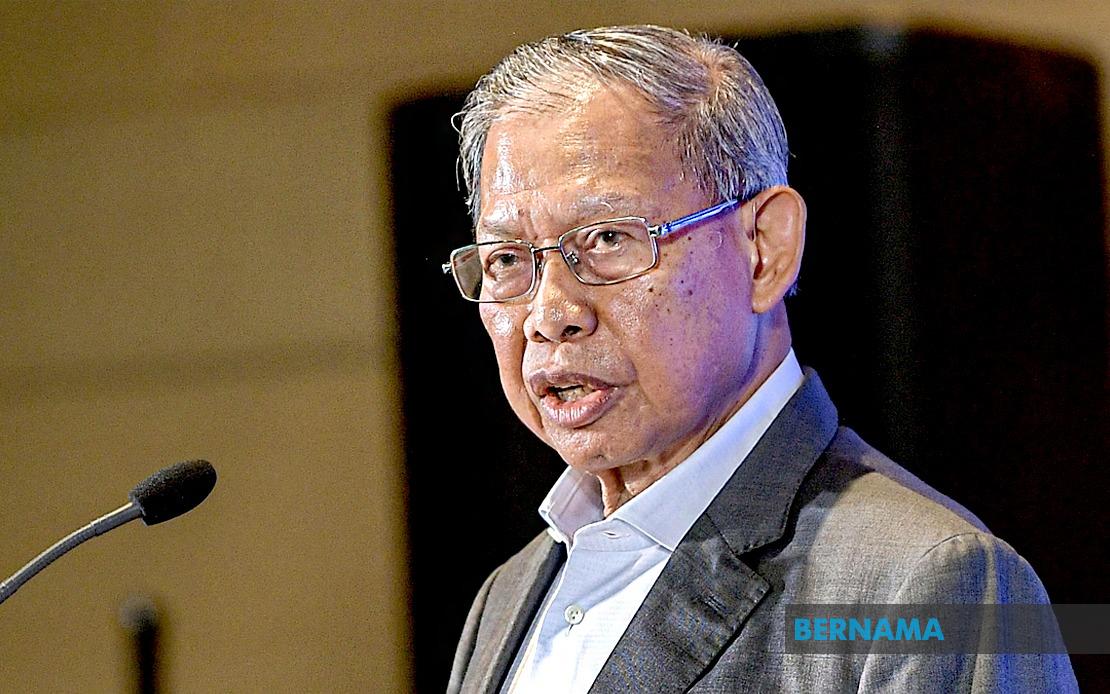 Mustapa Mohamed Bows Out of Electoral Politics, Urges UMNO to Embrace Younger Generation