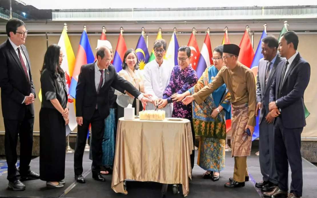 Bangladesh Aims to Deepen ASEAN Ties as Sectoral Dialogue Partner