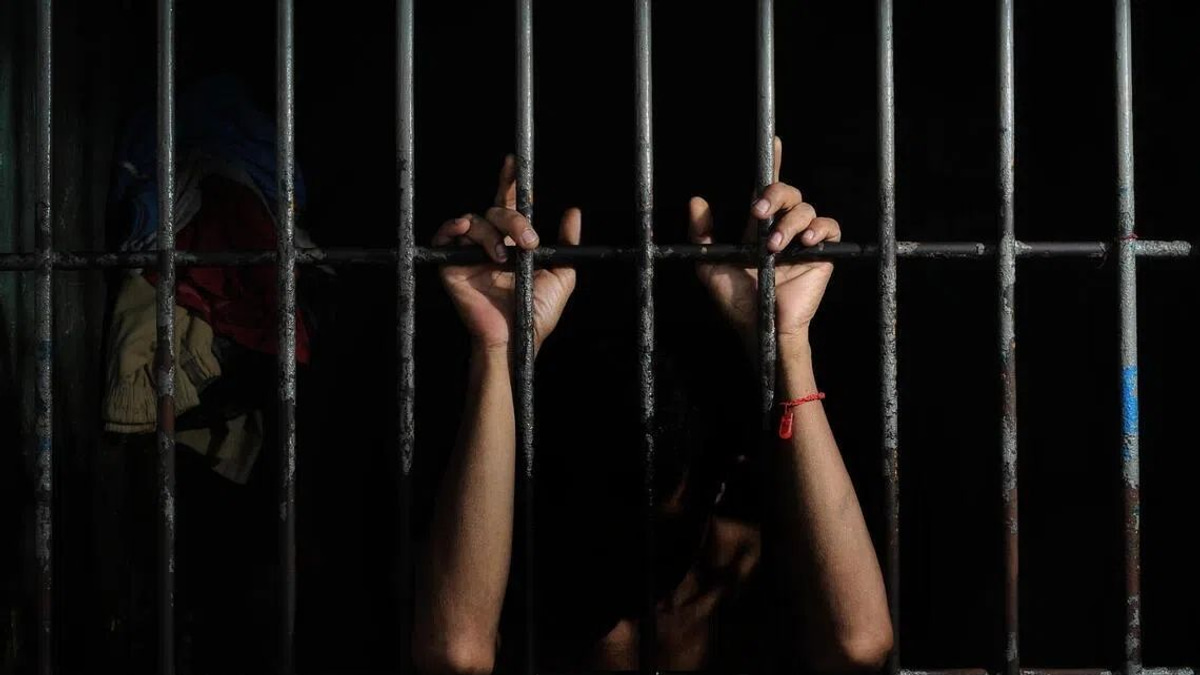 Japanese Mother Sues State Over Daughter's Death From 'Hostage Justice' System