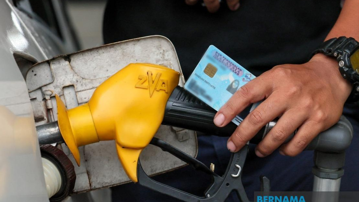 Government Restores RON95 Fuel Quota to 300 Litres, Easing Cost-of-Living Pressure