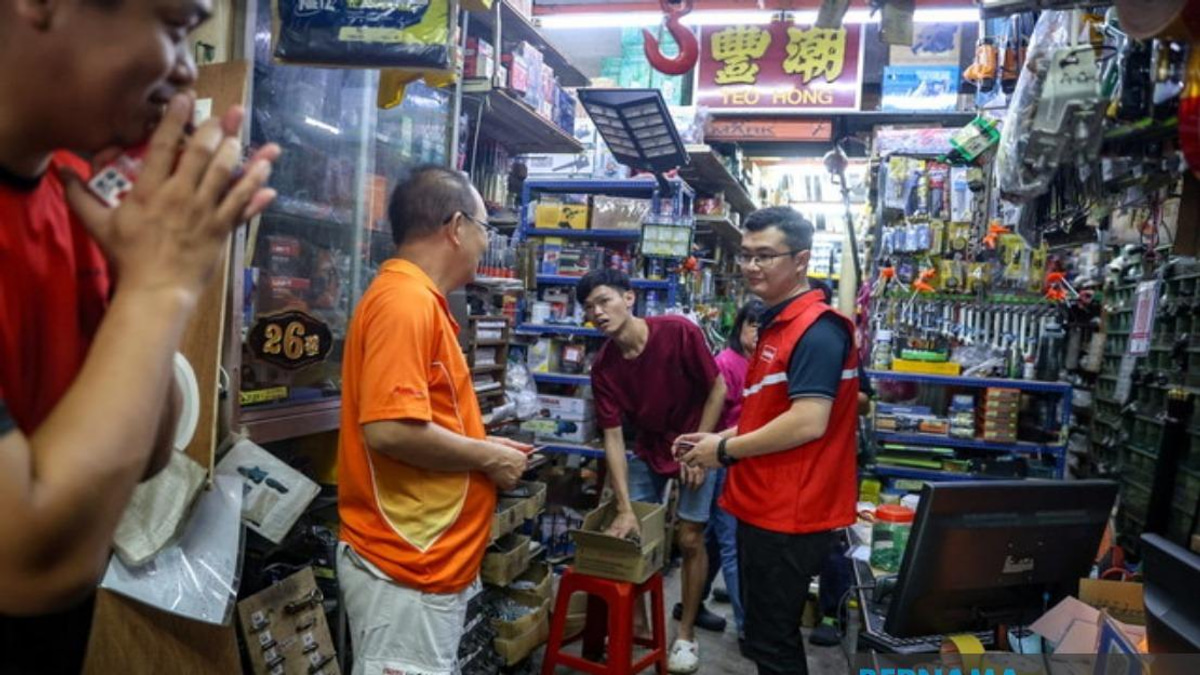 Arthur Chiong Pledges Infrastructure Push and High-Tech Jobs in Bukit Batu Race