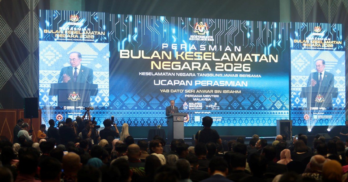 Anwar Warns Against Racial Rhetoric As Johor Heads to the Polls