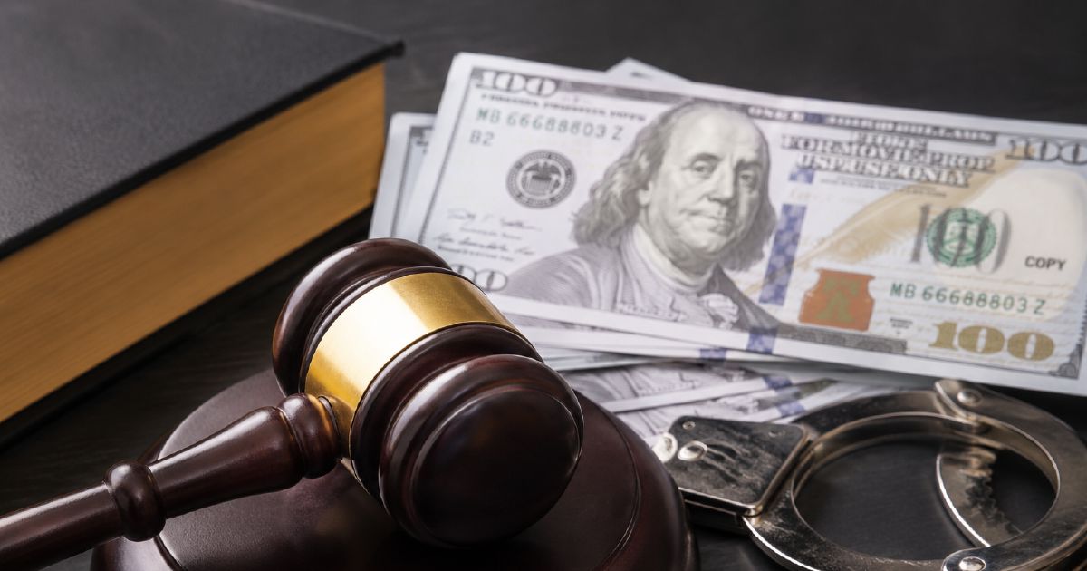 Jordanian Student Charged with Passing Counterfeit US Dollar Notes Marked 'Movie Prop Use Only'
