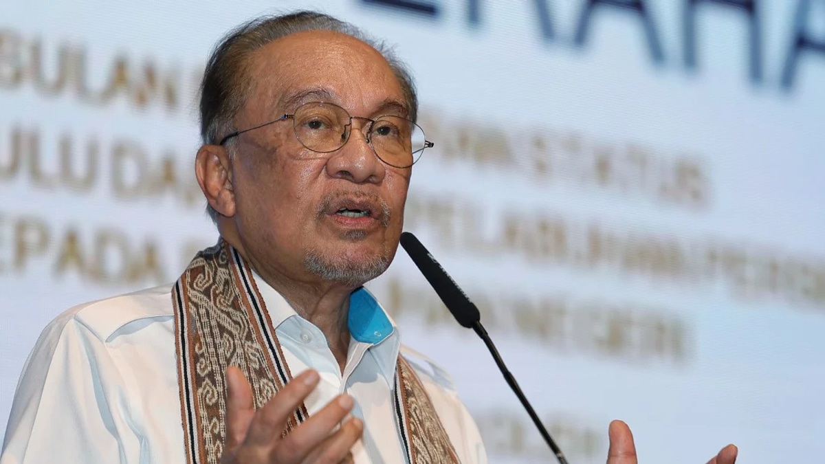 Petronas-Petros Talks Show Encouraging Momentum, Says Anwar