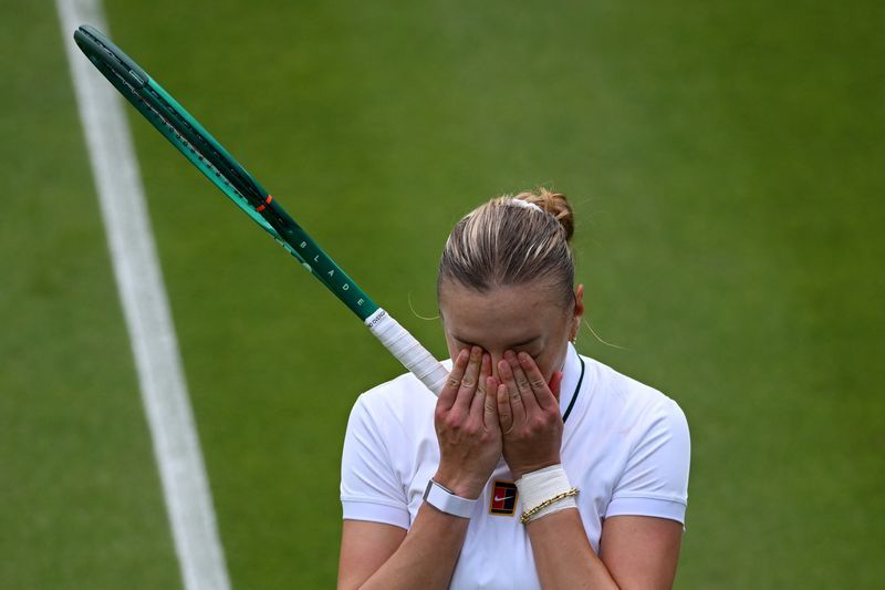 Family bonds fuel Anisimova's Wimbledon comeback after finals heartbreak