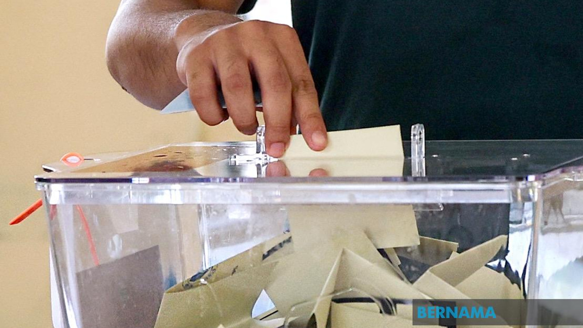 After 120km Drive, Johor Voter Misses Election By One Minute