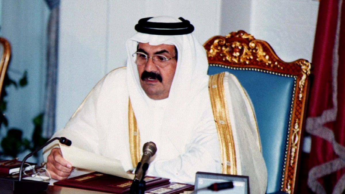 Pakistan and Maldives Leaders Pay Respects to Qatar's New Emir Following Sheikh Hamad's Death