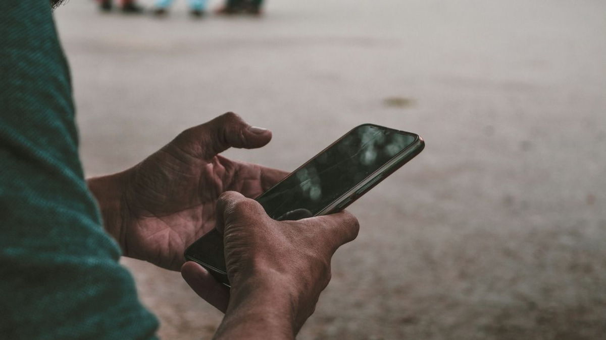 US Supreme Court Sets Constitutional Limits on Police Use of Cellphone Location Dragnet Searches