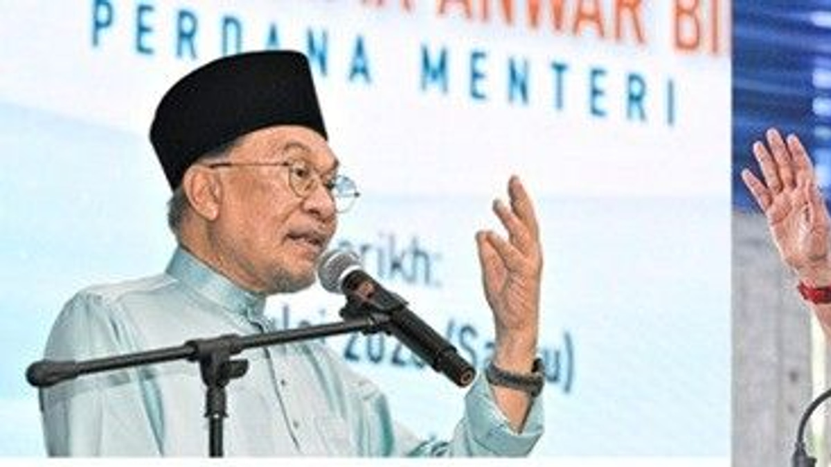 When Politicians Speak in Verse: The Hidden Language of Malaysian Coalition Chess