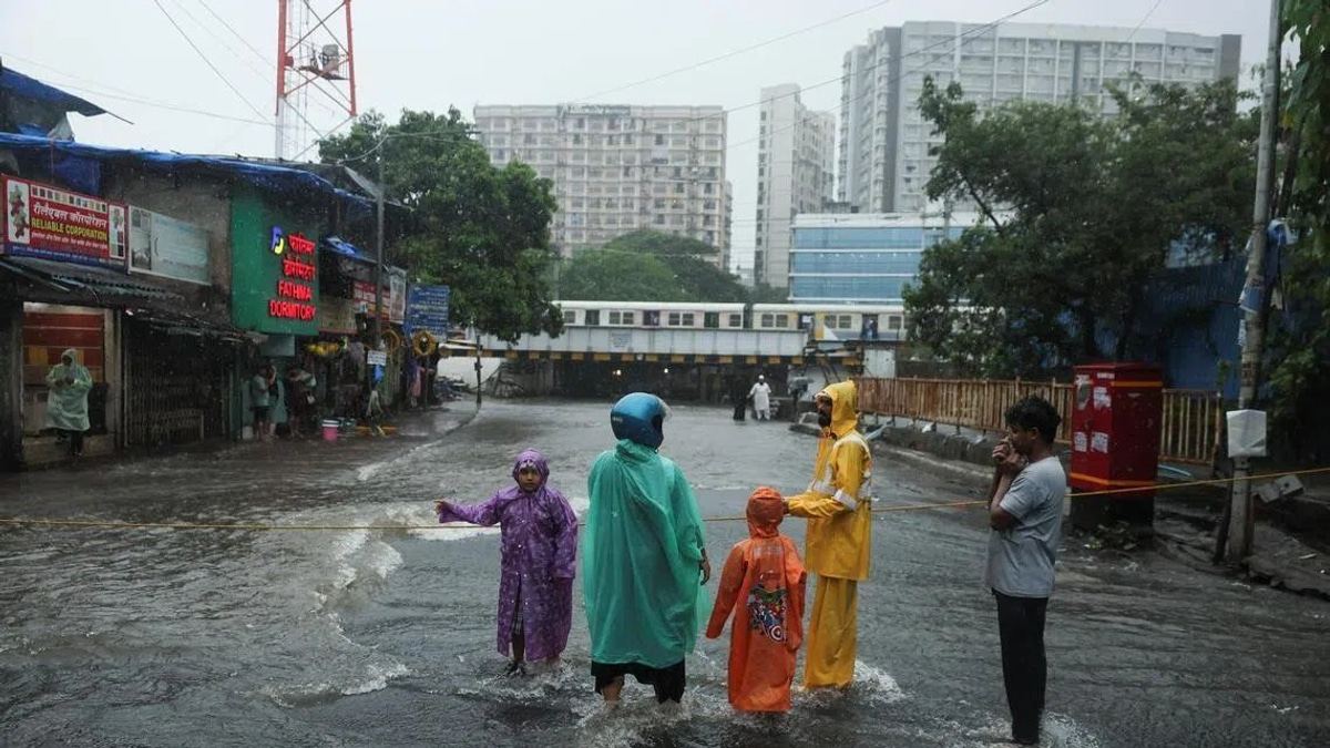 Mumbai's Monsoon Crisis: Two Deaths Spark Accountability Demands as Orange Alert Issued