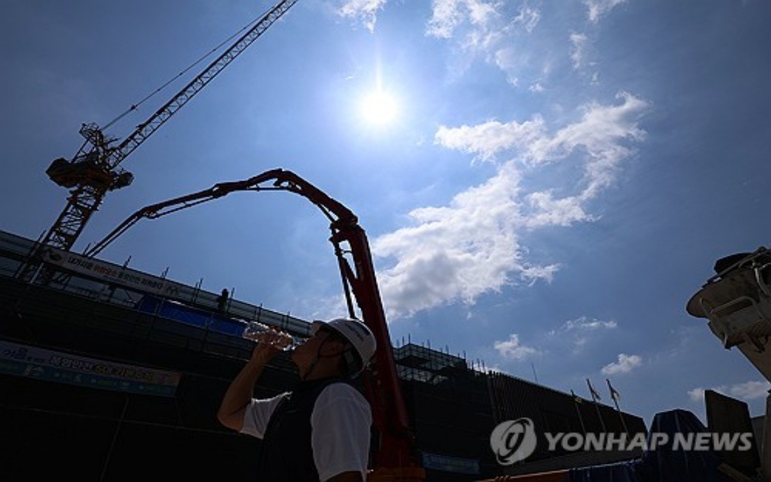South Korea's Greater Seoul Region Battles Unprecedented Heat Wave as Warnings Expand
