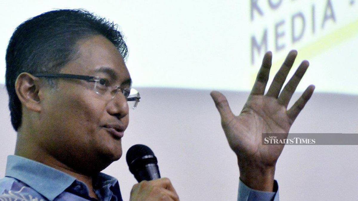 Inflammatory Anti-DAP Rhetoric Threatens to Worsen Malaysia's Religious Tensions, Warns Muhyiddin's Ex-Aide
