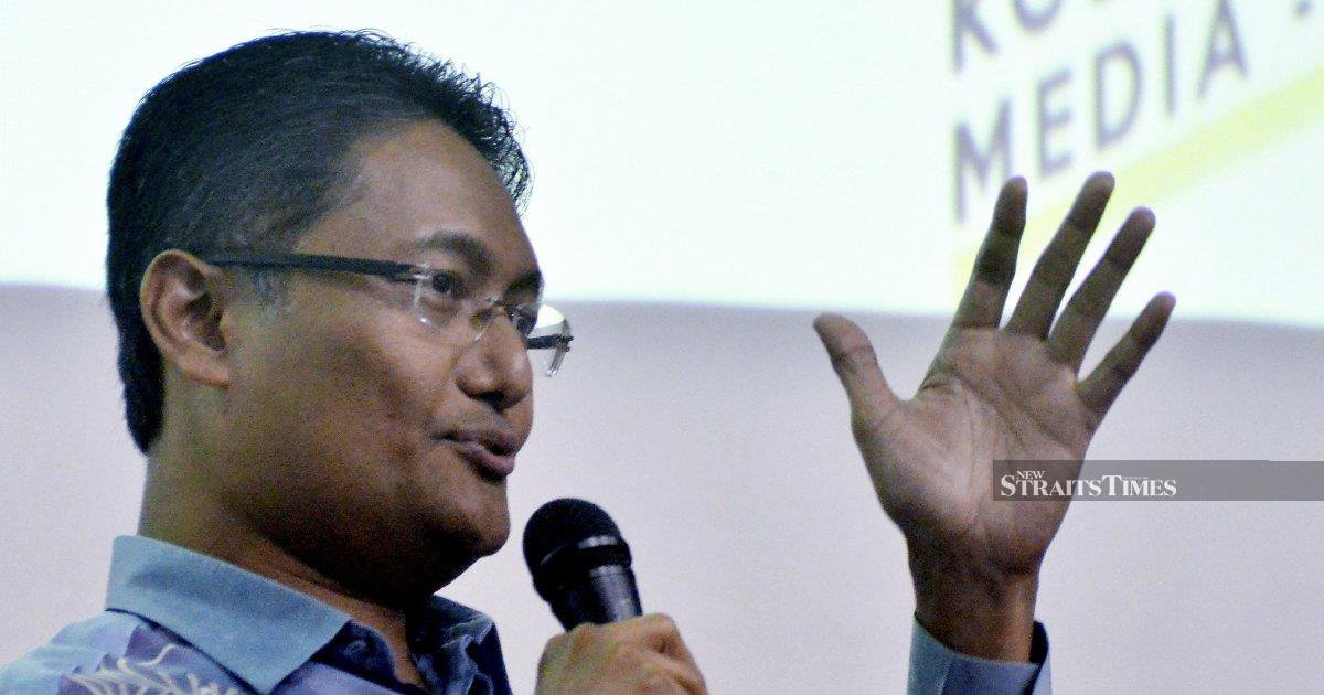 Inflammatory Anti-DAP Rhetoric Threatens to Worsen Malaysia's Religious Tensions, Warns Muhyiddin's Ex-Aide
