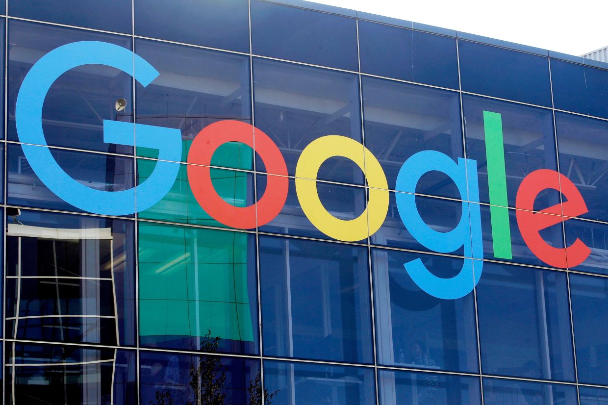 Google Maps Reflects Trump's Lake Ontario Rename, Deepening Canada-US Geopolitical Rift