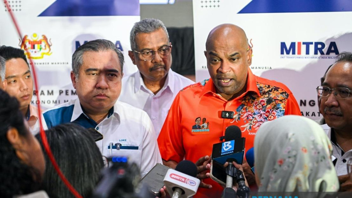 DAP Does Not Dictate Government, Says Loke in Defence of Pakatan Harapan