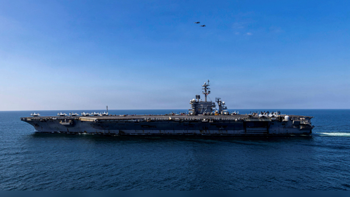 USS Abraham Lincoln to Be Replaced in West Asia After Extended Deployment